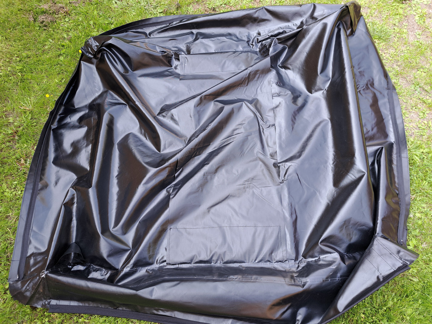 ILMA Auton kattoteltta, pitkä 1.6 MUSTA