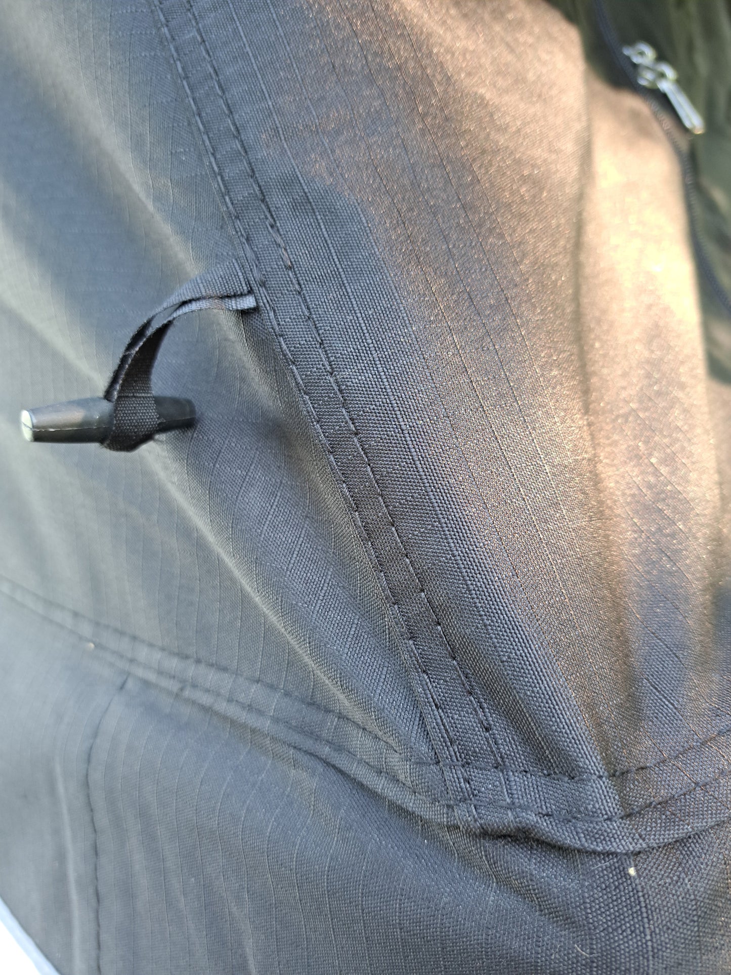 ILMA Auton kattoteltta lyhyt 1.4 MUSTA