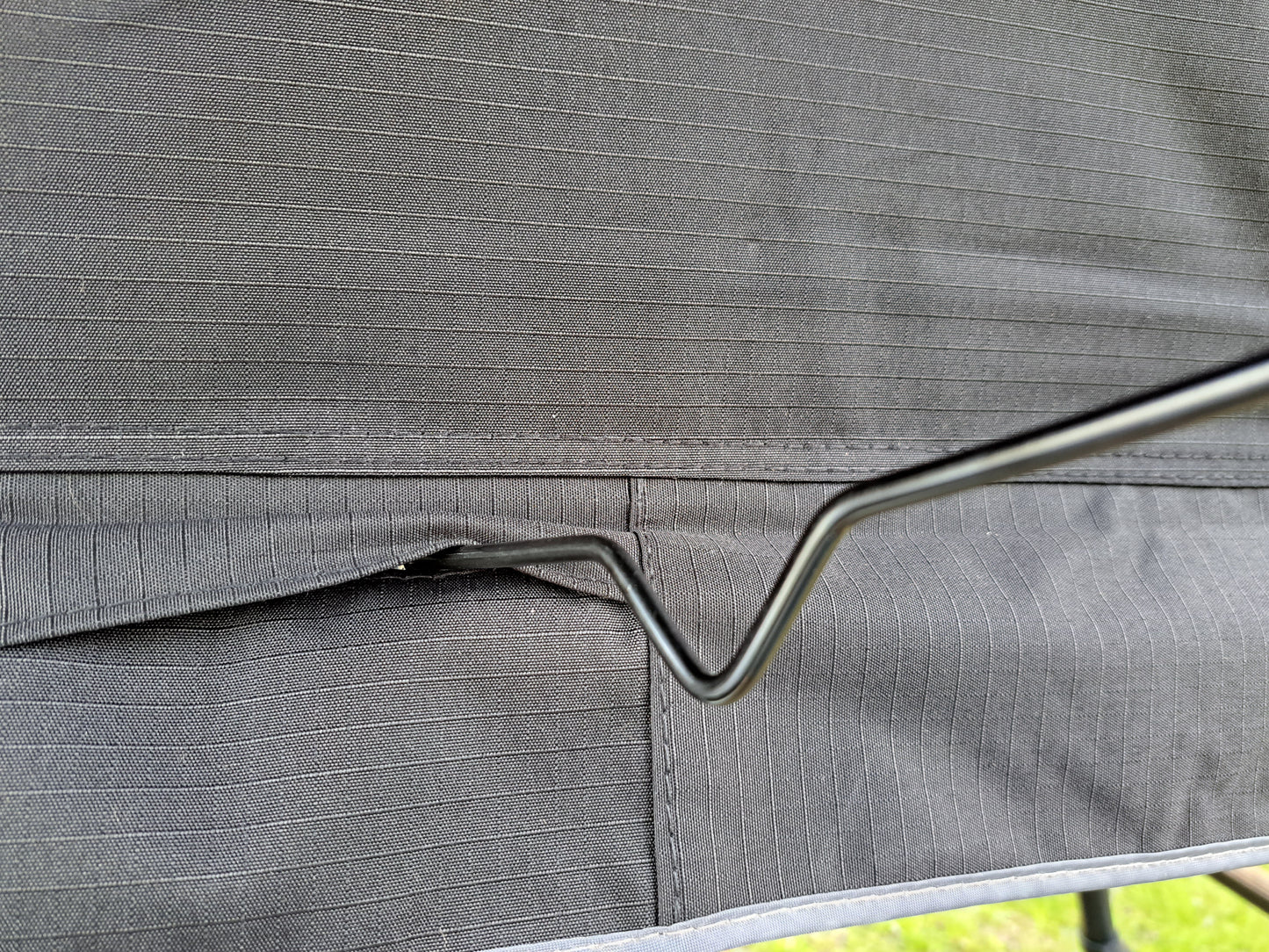 ILMA Auton kattoteltta lyhyt 1.4 MUSTA