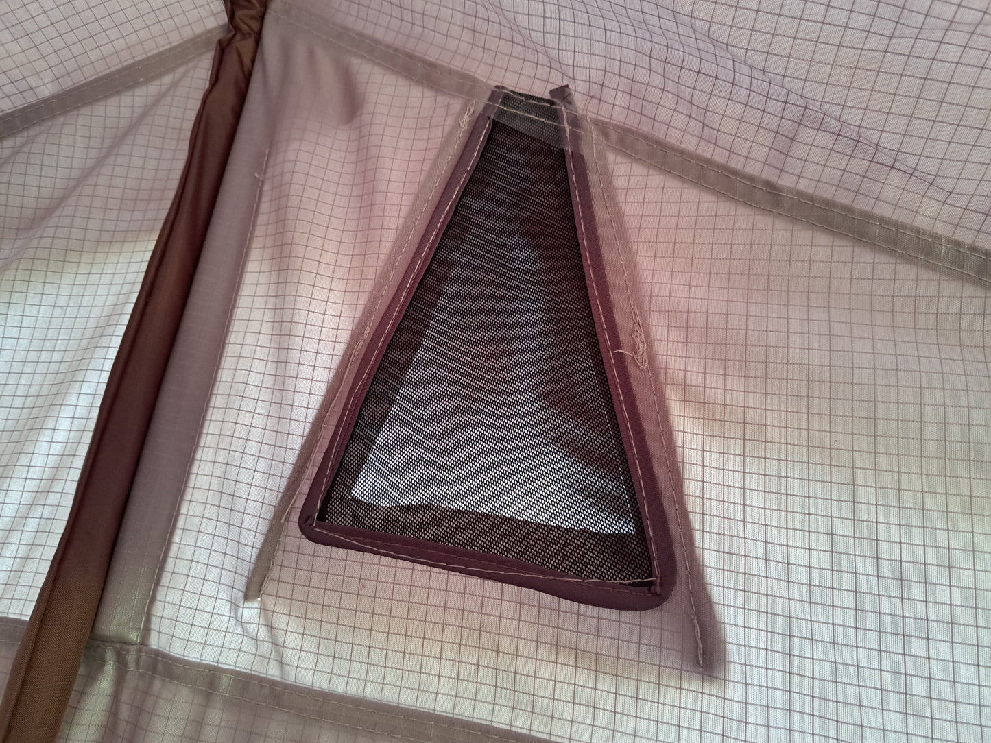 ILMA Auton kattoteltta lyhyt 1.4 HARMAA