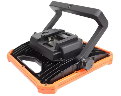 Robota DC-L18V akkukäyttöinen COB Led työvalo