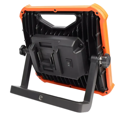 Robota DC-L18V akkukäyttöinen COB Led työvalo