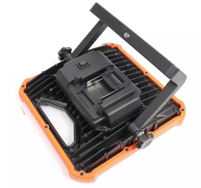 Robota DC-L18V akkukäyttöinen COB Led työvalo